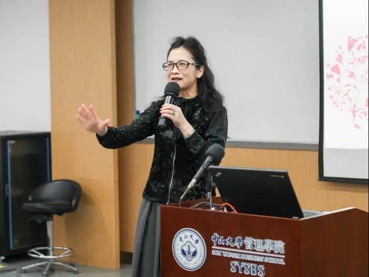 99499www威尼斯副院长刘静艳教授讲话